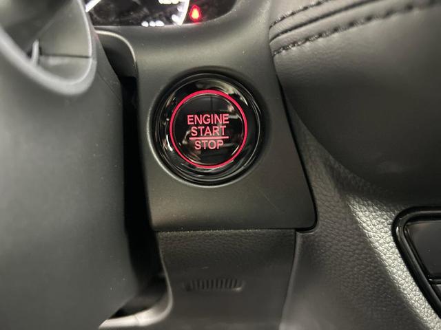 Photo of 2026 Crystal Black Pearl Honda HR-V