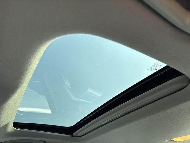 Photo of 2024 Gun Metallic Nissan Sentra