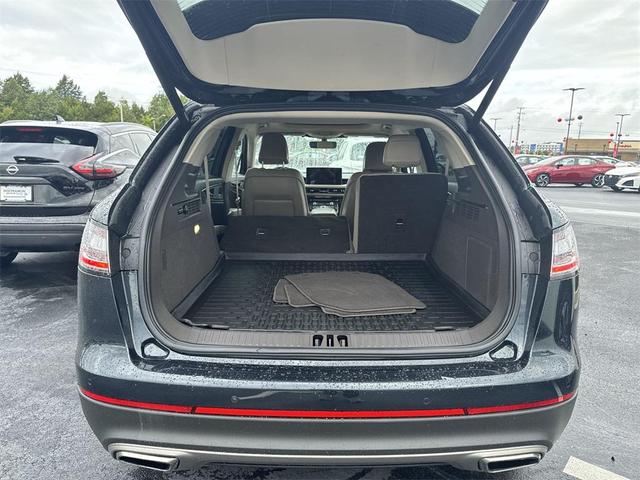 Photo of 2022 Flight Blue Metallic Clearcoat Lincoln Nautilus