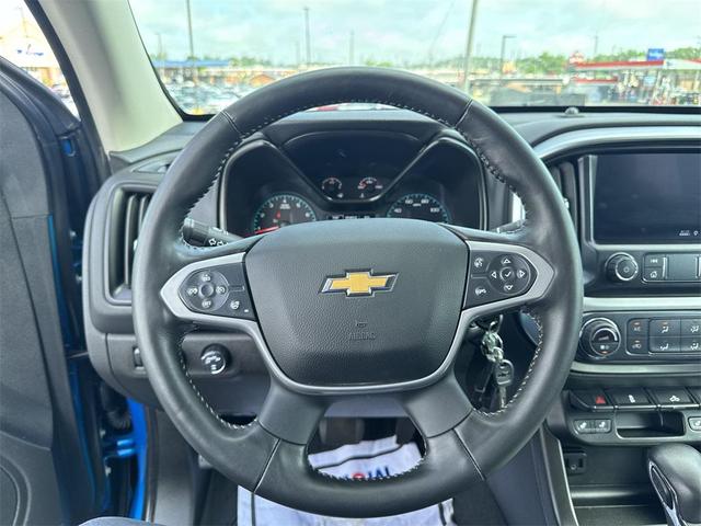 Photo of 2022 Bright Blue Metallic Chevrolet Colorado