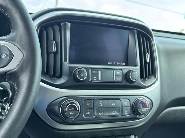 Photo of 2022 Bright Blue Metallic Chevrolet Colorado