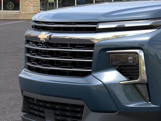 Photo of 2025 Lakeshore Blue Metallic Chevrolet Traverse