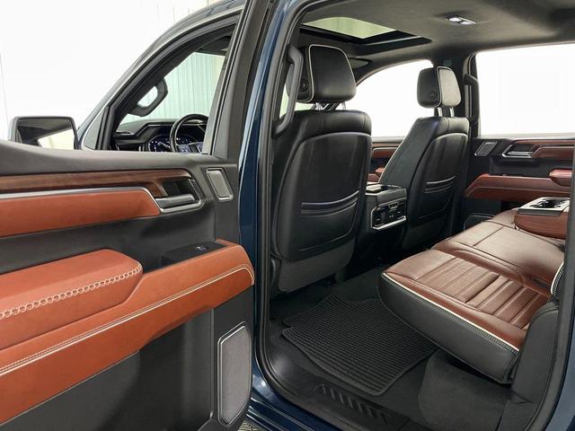Photo of 2023 Pacific Blue Metallic GMC Sierra 1500