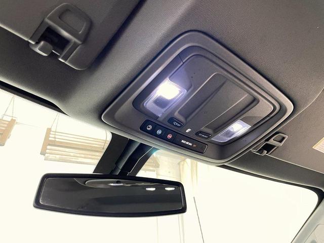 Photo of 2021 Silver Ice Metallic Chevrolet Silverado 3500
