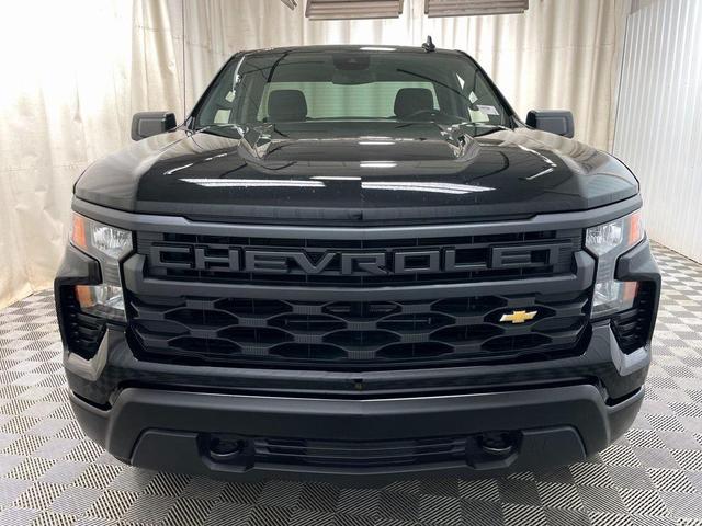 Photo of 2025 Black Chevrolet Silverado 1500