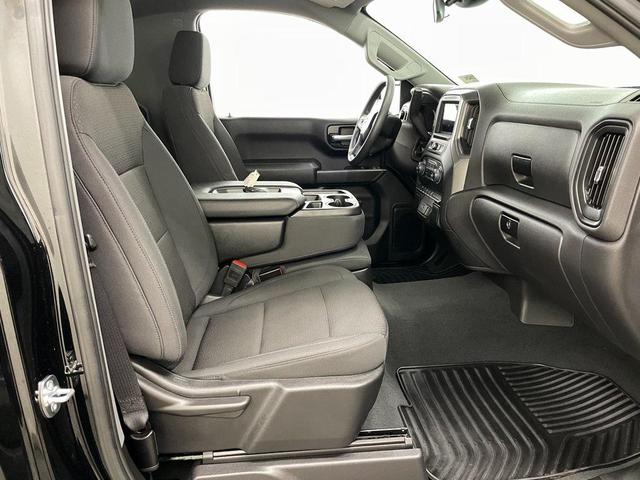 Photo of 2025 Black Chevrolet Silverado 1500