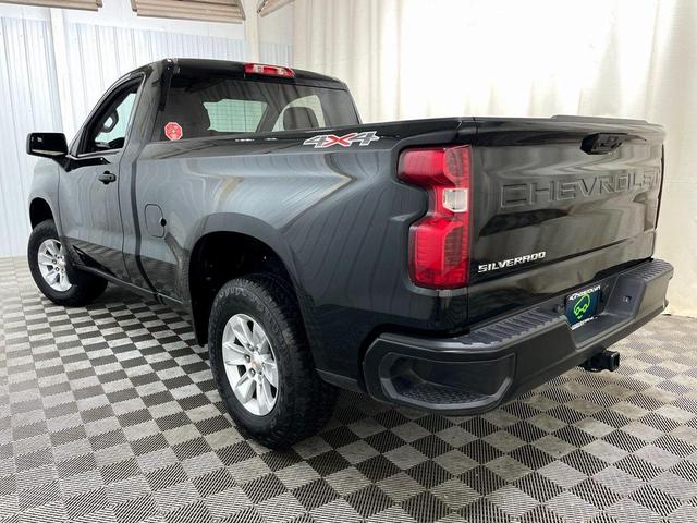 Photo of 2025 Black Chevrolet Silverado 1500