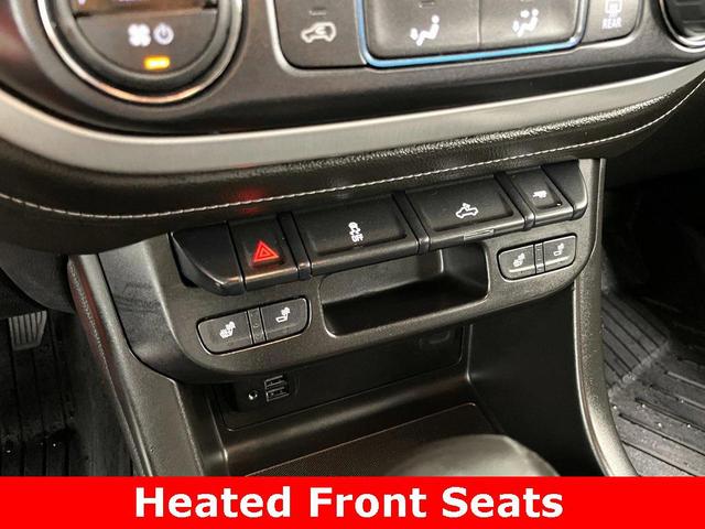 Photo of 2022 Onyx Black GMC Canyon