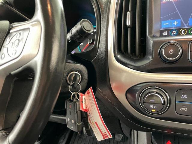 Photo of 2022 Onyx Black GMC Canyon