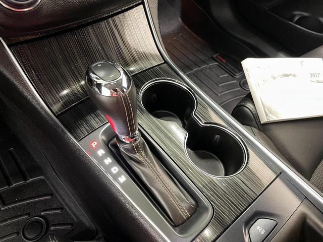 Photo of 2017 Pepperdust Metallic Chevrolet Impala
