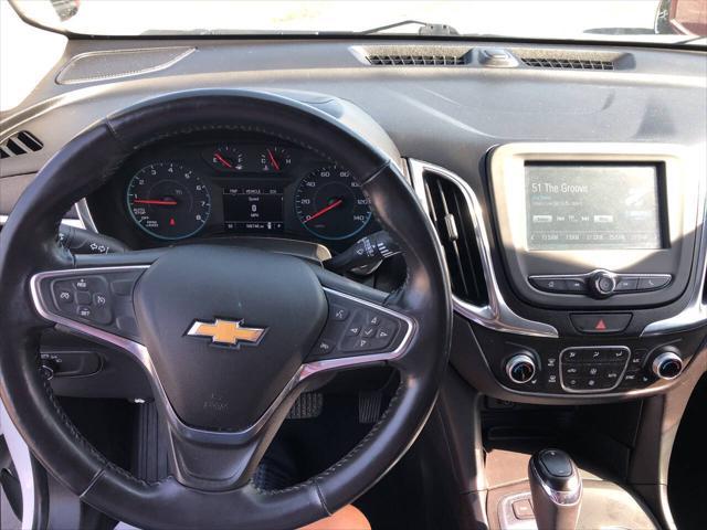Photo of 2018 White Chevrolet Equinox