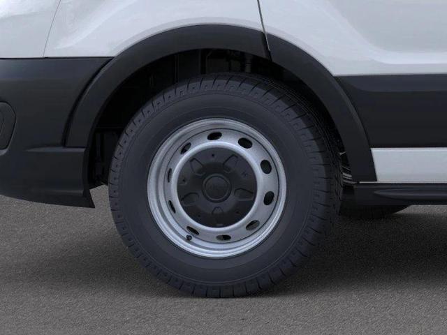 Photo of 2025 Oxford White Ford Transit-250