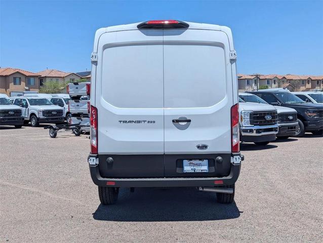 Photo of 2025 Oxford White Ford Transit-250