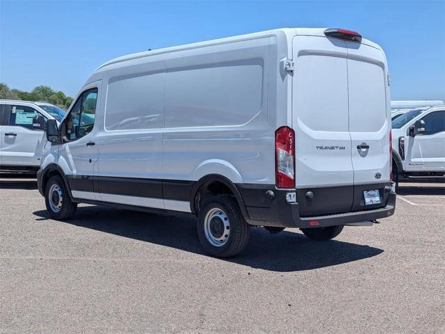 Photo of 2025 Oxford White Ford Transit-250