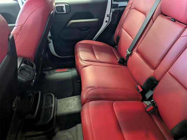 Photo of 2024 Bright White Jeep Wrangler