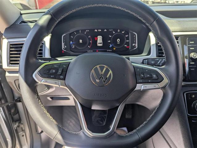 Photo of 2022 Pyrite Silver Volkswagen Atlas