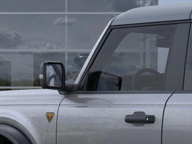 Photo of 2025 Carbonized Gray Metallic Ford Bronco