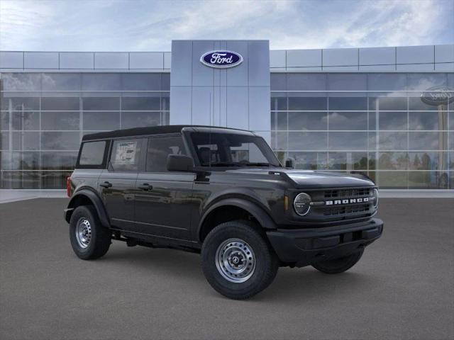 Photo of 2025 Shadow Black Ford Bronco