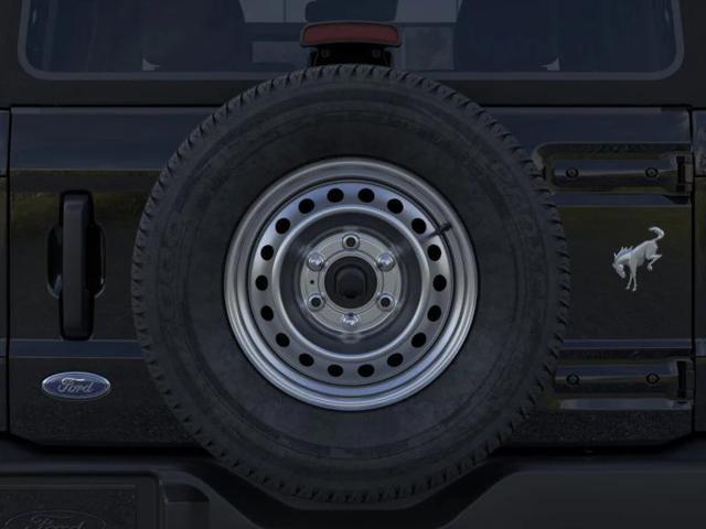 Photo of 2025 Shadow Black Ford Bronco