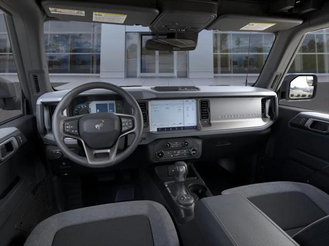 Photo of 2025 Shadow Black Ford Bronco