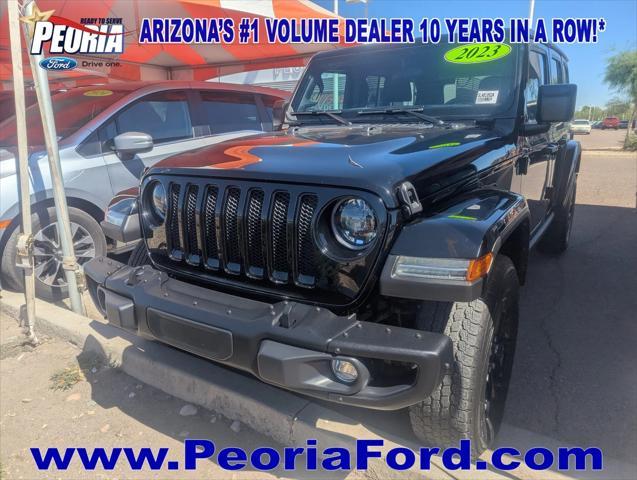 Photo of 2023 Black Clearcoat Jeep Wrangler