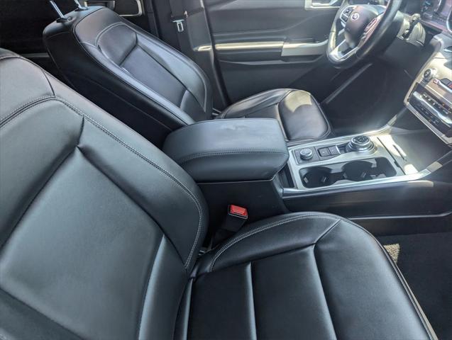 Photo of 2023 Carbonized Gray Ford Explorer