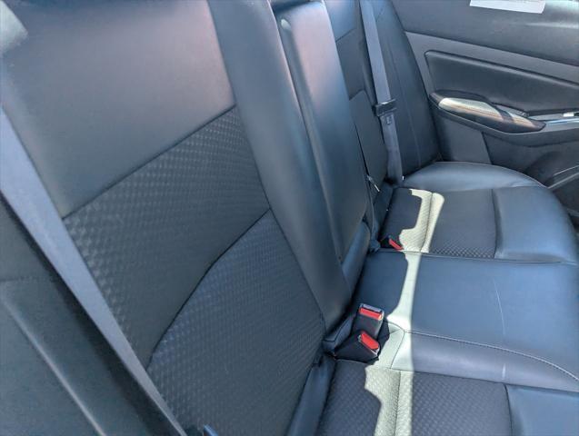 Photo of 2024 Glacier White Nissan Altima