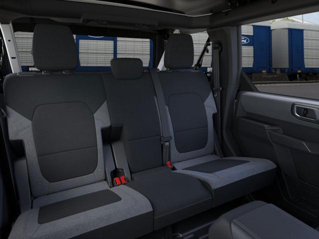 Photo of 2025 Oxford White Ford Bronco