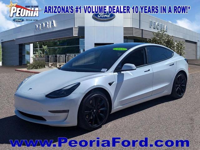 Photo of 2021 Pearl White Multi-Coat Tesla Model 3