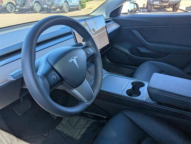 Photo of 2021 Pearl White Multi-Coat Tesla Model 3