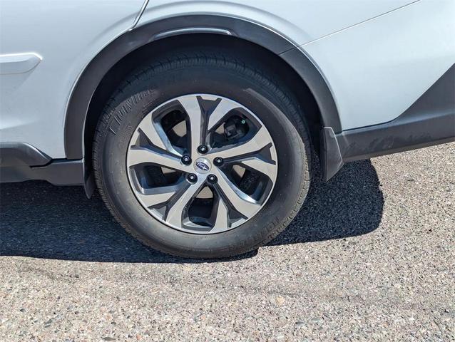 Photo of 2021 Crystal White Pearl Subaru Outback
