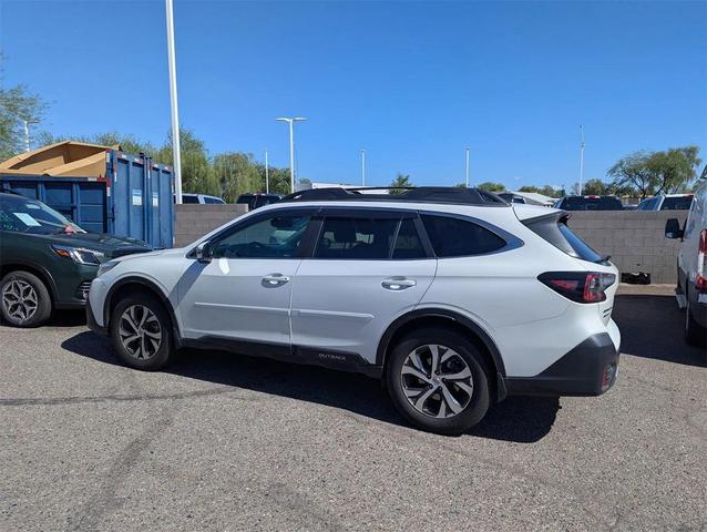 Photo of 2021 Crystal White Pearl Subaru Outback