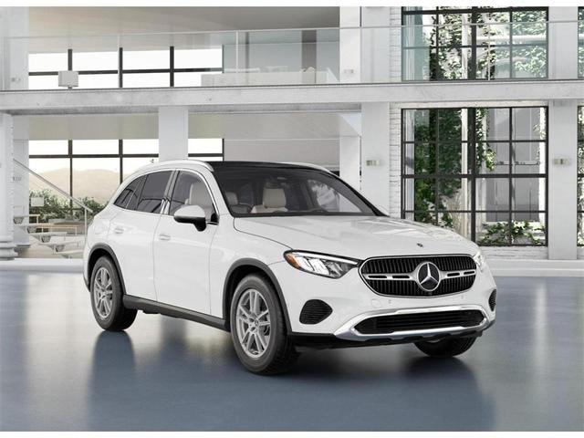 Photo of 2025 Polar White Mercedes-Benz GLC 300