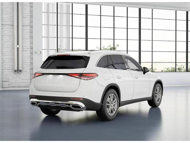 Photo of 2025 Polar White Mercedes-Benz GLC 300