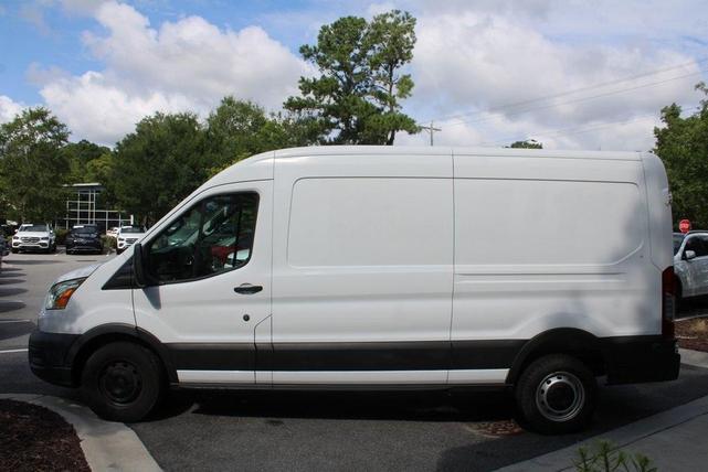 Photo of 2020 Oxford White Ford Transit-250