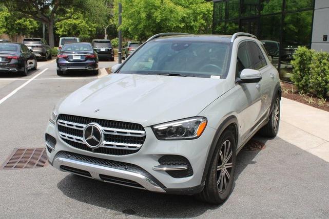 Photo of 2024 Alpine Gray Mercedes-Benz GLE 350