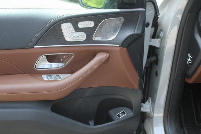 Photo of 2024 Alpine Gray Mercedes-Benz GLE 350