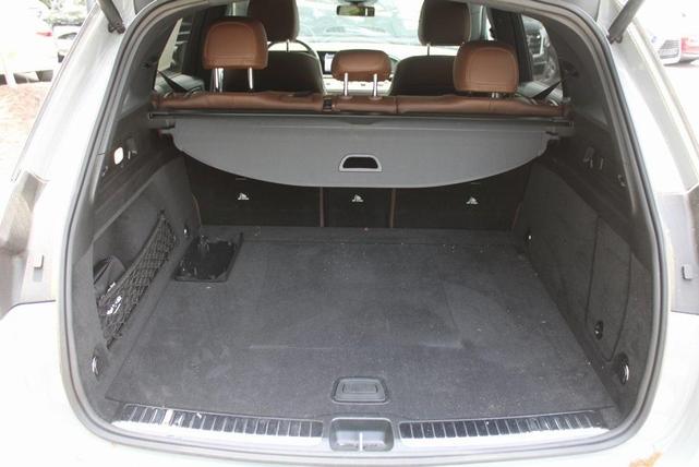 Photo of 2024 Alpine Gray Mercedes-Benz GLE 350