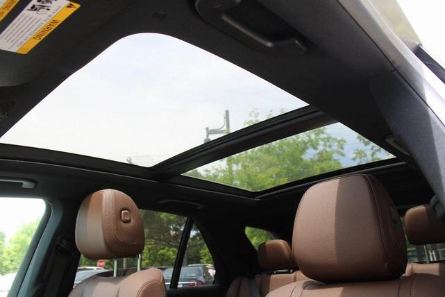 Photo of 2024 Alpine Gray Mercedes-Benz GLE 350