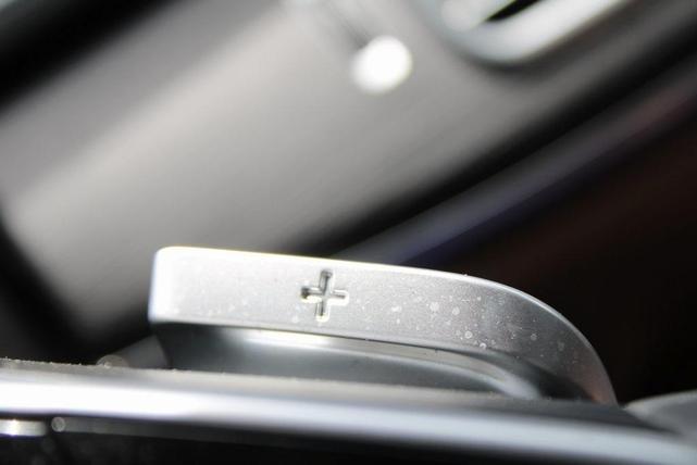 Photo of 2024 Alpine Gray Mercedes-Benz GLE 350