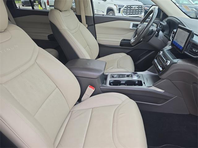 Photo of 2020 Silver Spruce Ford Explorer