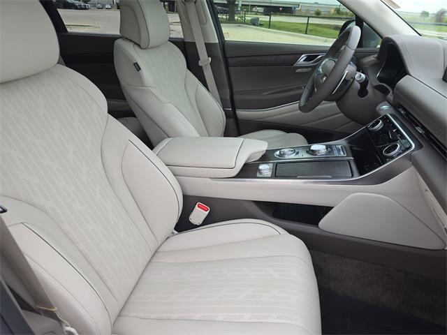 Photo of 2023 Savile Silver Genesis GV80