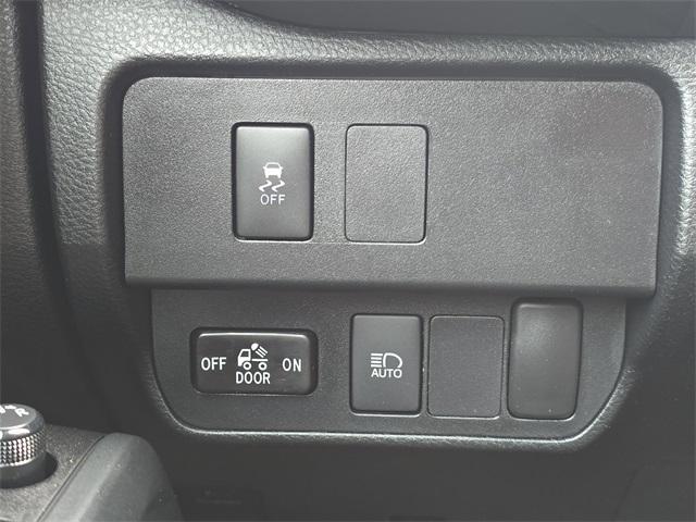 Photo of 2021 Magnetic Gray Metallic Toyota Tacoma