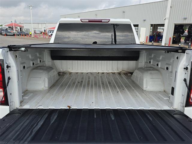 Photo of 2021 Summit White GMC Sierra 1500