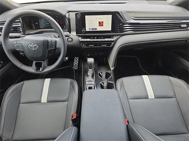 Photo of 2025 Midnight Black Metallic Toyota Camry