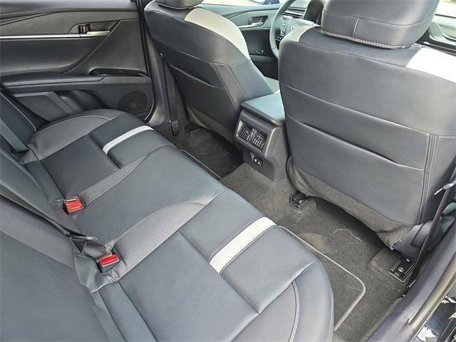 Photo of 2025 Midnight Black Metallic Toyota Camry