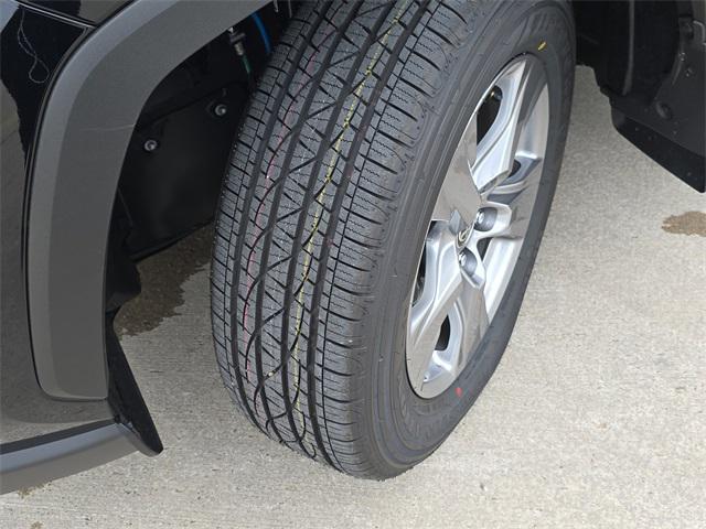 Photo of 2025 Midnight Black Toyota RAV4 Hybrid