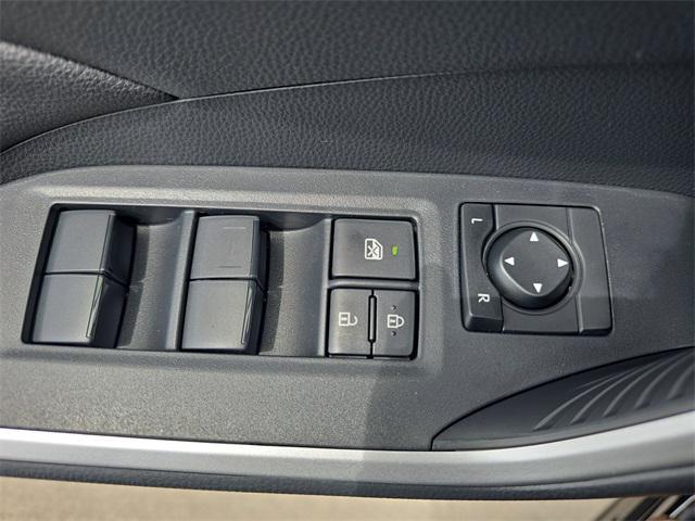 Photo of 2025 Midnight Black Toyota RAV4 Hybrid
