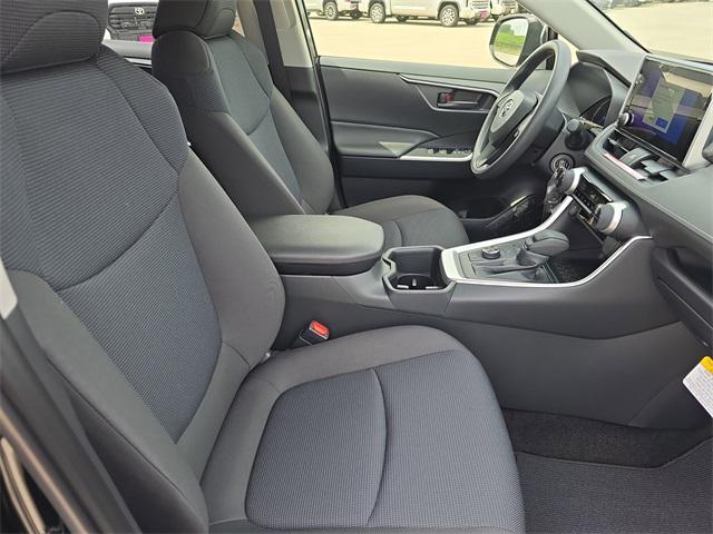 Photo of 2025 Midnight Black Toyota RAV4 Hybrid