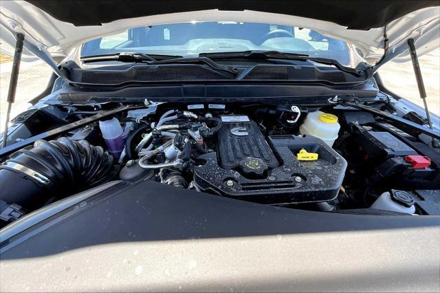 Photo of 2025 Bright White Clearcoat RAM 2500